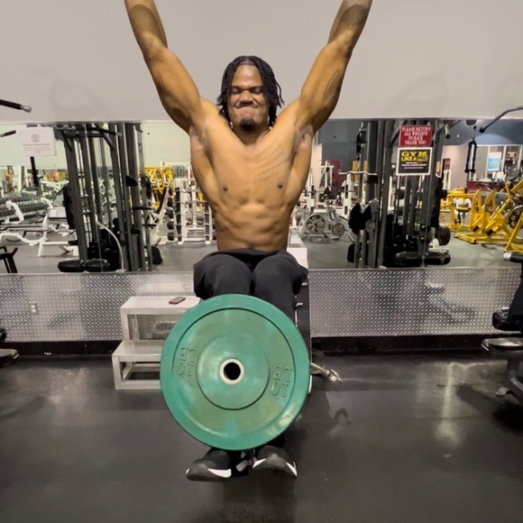 Meet your Posher, Kyle - Picture 1 of 1